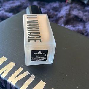 IL MAKIAGE Woke Up Like This foundation bottle Shade 095